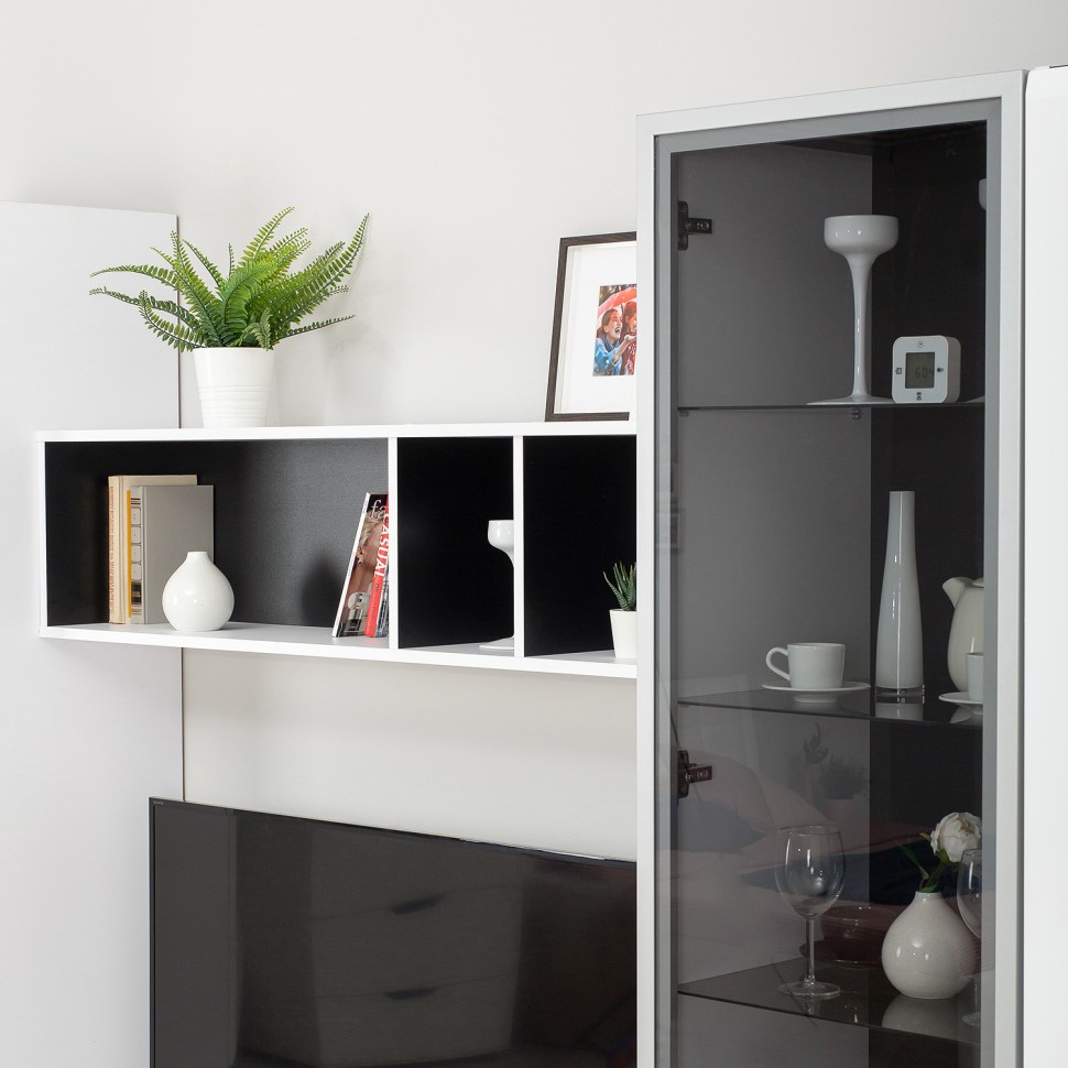 Сидней Комплектация № 029, цвет корпус: белый/чёрный/фасады: МДФ белый глянец, ШхГхВ 299,9х41,3х205,2 см., ниша для ТВ 129х41х98 см., универс. сборка