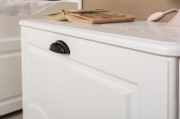 СНЯТО Роуз 13.235 Тумба, цвет ЛДСП белый(тиснение Поры дерева)/МДФ ясень ваниль, ШхГхВ 58х35,8х40,3 см., выдвижной ящик