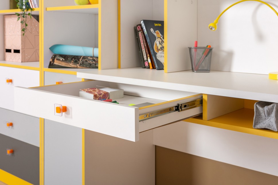 СНЯТО НСН Альфа № 31 09.137+11.20+12.41+13.120, цвет солнечный свет, сп. м. 800х1900 мм., б/м, осн. есть, универсальная сборка