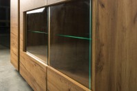 СНЯТО НСН Арчи Шкаф навесной 10.60, цвет дуб крафт золотой/камень тёмный, ШхГхВ 96,4х30,1х82 см., подсветка за стеклом по торцу полки, ун. сборка