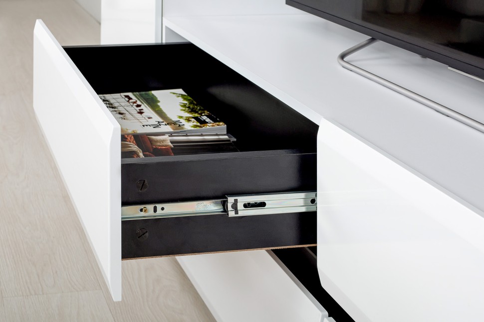 Сидней Комплектация № 031, цвет корпус: белый/чёрный/фасады: МДФ белый глянец, ШхГхВ 264,9х41,3х205,2 см., ниша для ТВ 129х41х90 см., универс. сборка