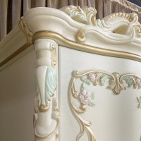 СНЯТО Людовик СЛ-02 Шкаф 6-ти дверный, цвет слоновая кость кракелюр, ручная роспись цветными патинами и золотом, ШхГхВ 291х63х248 см.