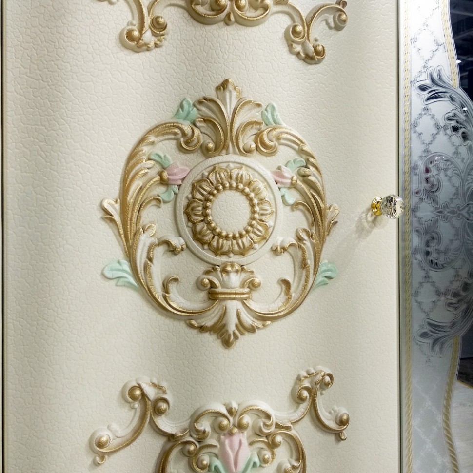 СНЯТО Людовик СЛ-02 Шкаф 6-ти дверный, цвет слоновая кость кракелюр, ручная роспись цветными патинами и золотом, ШхГхВ 291х63х248 см.