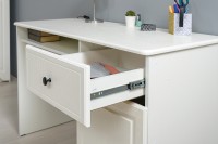 КР100 Роуз 12.148 Стол письменный, цвет ЛДСП белый(тиснение Поры дерева)/МДФ ясень ваниль, ШхГхВ 119х51,7х76,3 см., универсальная сборка