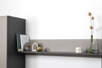 Сидней 16.486 Полка 2 штуки, цвет антрацит/МДФ веллюто капучино, ШхГхВ размер каждой полки в отдельности: 129,9х21,6х24 см.